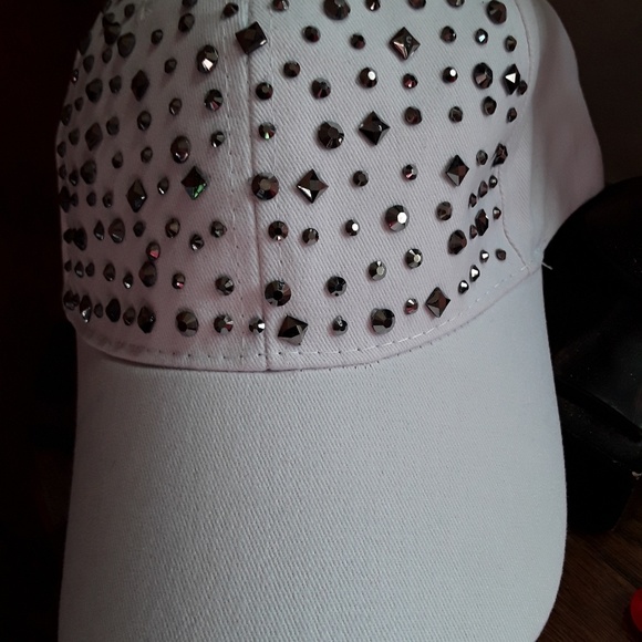 ⚡Studded white baseball hat - Picture 7 of 7